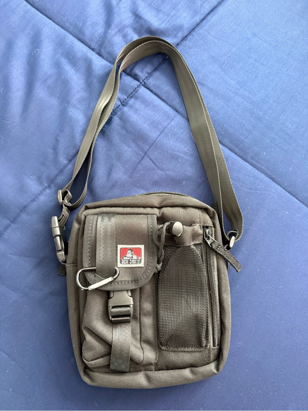 Ben Davis Black Compact Messenger Crossbody Bag